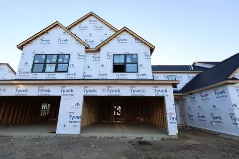 Exterior - 5793 Dutch Ln, Powell, OH 43065 photo 6 of 16