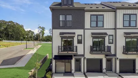 9 Cashel Ct, Greenville, SC 29605