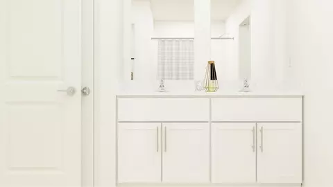 Bath - 12541 Teal Topaz Trl, Parrish, FL 34219 photo 1 of 5
