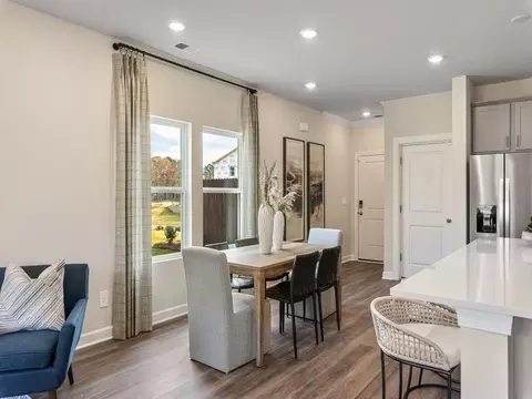 6017 Starview Ter, Charlotte, NC 28216