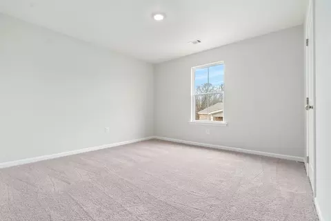 Bedroom - 636 Ridgeland Rd, Dothan, AL 36301 photo 3 of 5