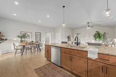 Kitchen - 5244 S Logan Dr, Battlefield, MO 65619 photo 6 of 15