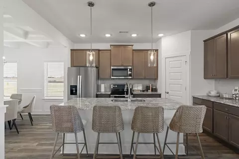 Kitchen - 96 Hidden Hive Way, Freeport, FL 32439 photo 3 of 5