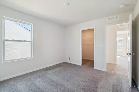 Bedroom - 4033 Heritage Square Dr, Howell, MI 48843 photo 5 of 6