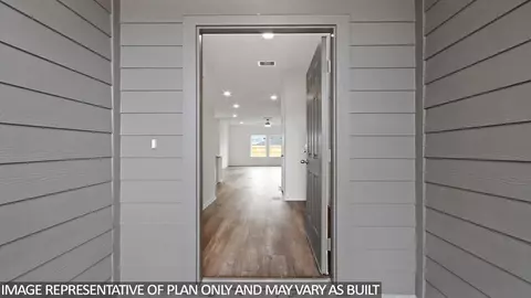 Entry Way - 626 Bronze Wolf Ct, Conroe, TX 77303 photo 1 of 2