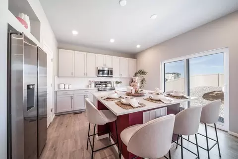 Kitchen - 21880 E 46th Pl, Aurora, CO 80019 photo 3 of 4