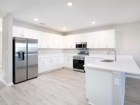 Kitchen - 5485 Buckeye Bend Dr, Saint Cloud, FL 34772 photo 1 of 5