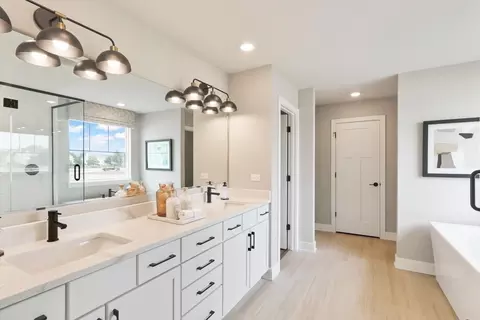 Bath - 26341 W Sablewood Cir, Plainfield, IL 60585 photo 1 of 2
