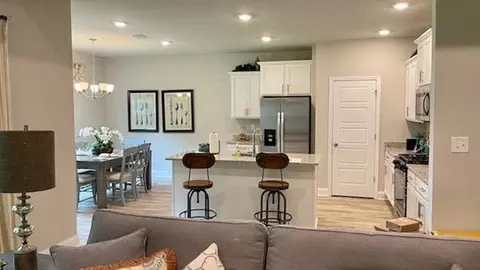 Entry Way - 11 Stonebridge Dr, Petal, MS 39465 photo 1 of 4