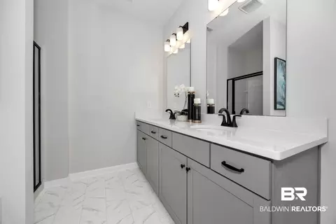 Bath - 33664 Brookstone Loop, Loxley, AL 36551 photo 4 of 8