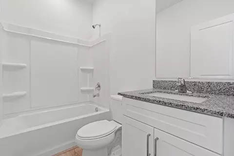 Bath - 7242 N Bald Eagle Way, Eagle Mountain, UT 84005 photo 2 of 2