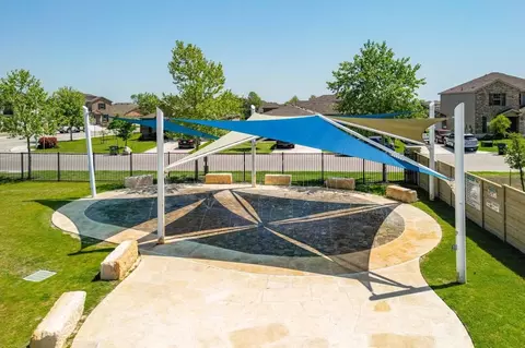 Exterior - 201 Mclintock Rd, Jarrell, TX 76537 photo 10 of 11