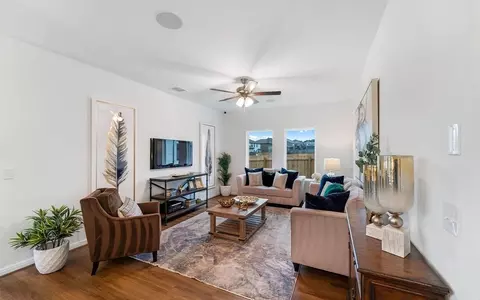 Living - 201 Mclintock Rd, Jarrell, TX 76537 photo 2 of 3