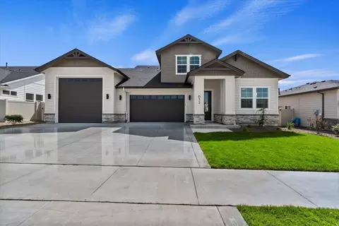 652 N Morning Glory Ave, Eagle, ID 83616