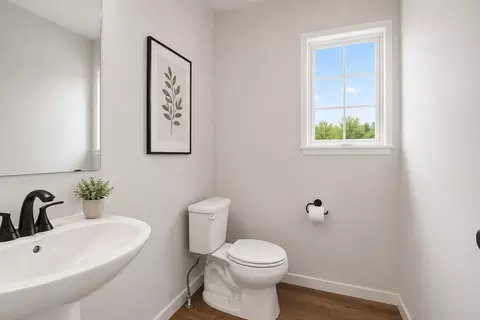 Bath - Steven Parkway, Mount Morris, MI 48458 photo 1 of 5