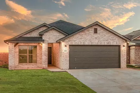 809 E 21st St, Wolfforth, TX 79382