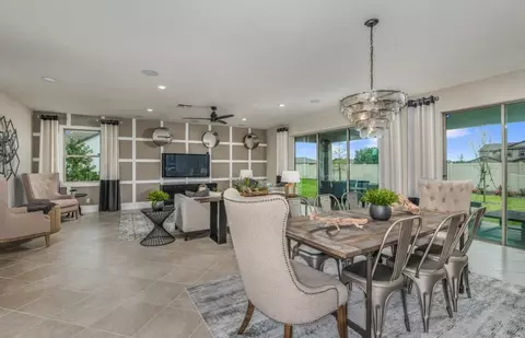 Dining - 2028 Mossy Vine Ave, Saint Cloud, FL 34771 photo 2 of 4