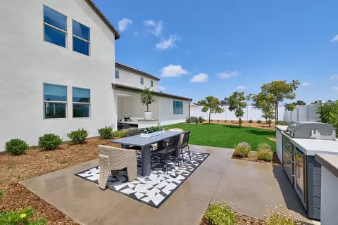 Exterior - 5548 Dora Way, Oceanside, CA 92057 photo 5 of 10