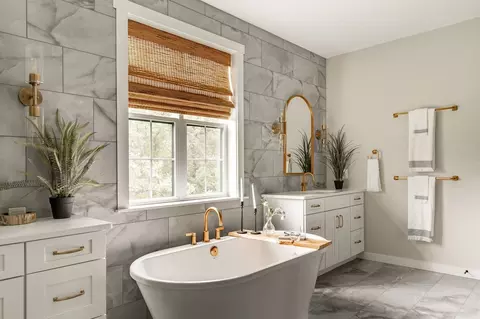 Bath - 8582 Rocky Springs Rd, Frederick, MD 21702 photo 17 of 23