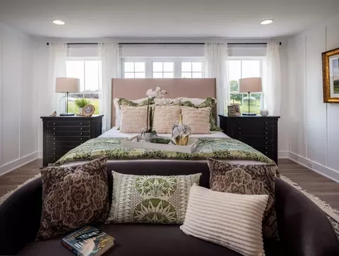 Bedroom - 8582 Rocky Springs Rd, Frederick, MD 21702 photo 14 of 24