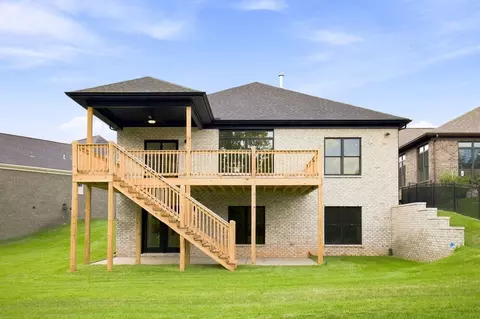 Exterior - 5914 Ruby Falls Dr, Prospect, KY 40059 photo 3 of 6