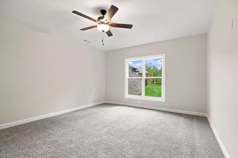Bedroom - 5914 Ruby Falls Dr, Prospect, KY 40059 photo 2 of 4