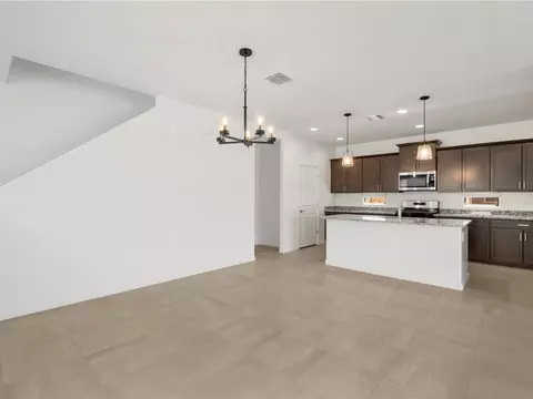 7390 S Gray Jay Dr, Vail, AZ 85641