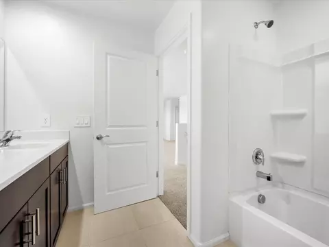 7390 S Gray Jay Dr, Vail, AZ 85641