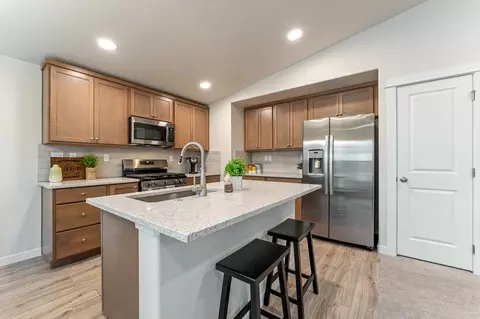 Kitchen - 428 Needlegrass Ln, Kalispell, MT 59901 photo 1 of 4