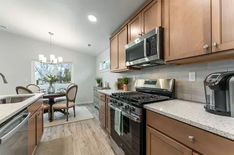Kitchen - 428 Needlegrass Ln, Kalispell, MT 59901 photo 3 of 4
