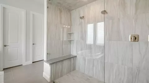 Bath - 527 Coen Cain Dr, Rosenberg, TX 77471 photo 2 of 10