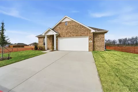 225 Charismatic Rd, Waxahachie, TX 75165