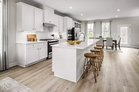 69 Domenica Dr, Moorestown, NJ 08057