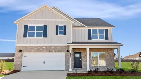 109 Creekridge St, Headland, AL 36345