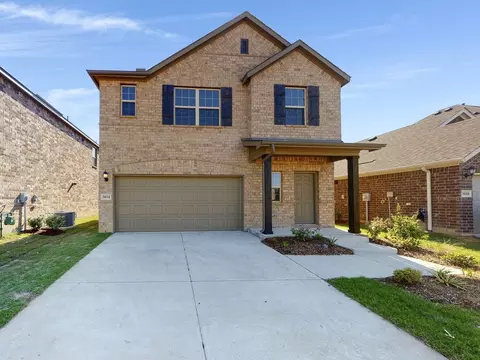 Exterior - 8024 Butterfield Dr, Sanger, TX 76266 photo 4 of 8