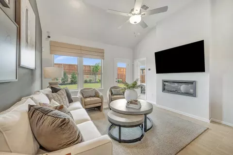 Living - 6517 Adderly Rd, Pilot Point, TX 76258 photo 1 of 3
