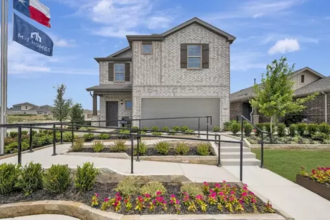 Exterior - 6517 Adderly Rd, Pilot Point, TX 76258 photo 5 of 10