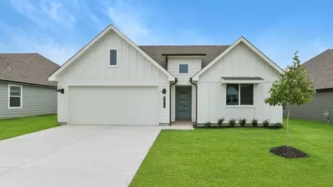 Exterior - 7255 E 170th Pl S, Bixby, OK 74008 photo 2 of 3