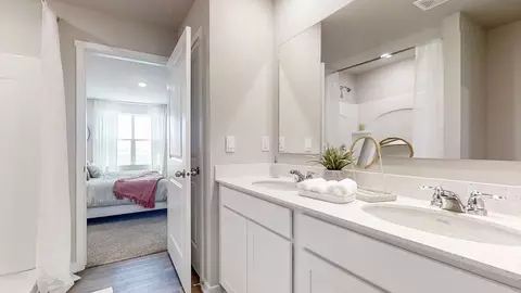 Bath - 7602 N 170th St, Bennington, NE 68007 photo 5 of 5