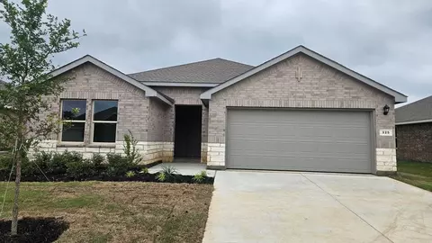 325 Blanco Dr, Azle, TX 76020