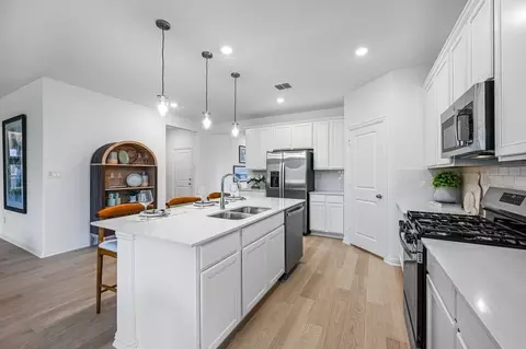 Kitchen - 2928 Olympic Dr, Anna, TX 75409 photo 3 of 7