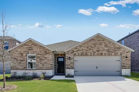 Exterior - 2928 Olympic Dr, Anna, TX 75409 photo 2 of 11