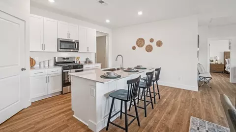 Kitchen - 300 Cookie Loop, Johnson City, TN 37615 photo 5 of 11