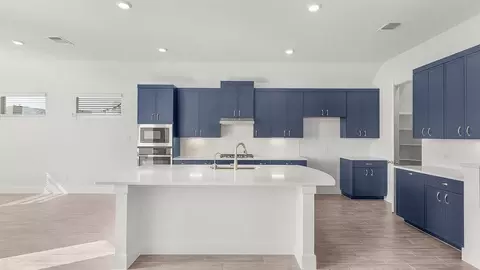 Kitchen - 17709 Rolling Dr, Manor, TX 78653 photo 3 of 4