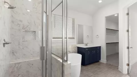 Bath - 17709 Rolling Dr, Manor, TX 78653 photo 4 of 4