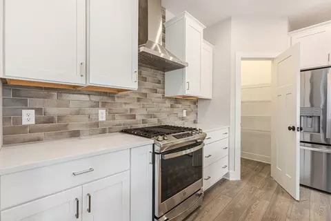 Kitchen - 12033 Harvest Acre Dr, Lowell, MI 49331 photo 2 of 4