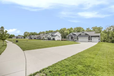 Exterior - 12041 Harvest Acre Dr, Lowell, MI 49331 photo 6 of 10