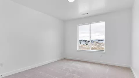 Bedroom - 562 W Erda Way, Erda, UT 84074 photo 6 of 11