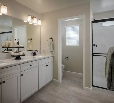 Bath - 6292 Ave 305, Visalia, CA 93291 photo 3 of 4