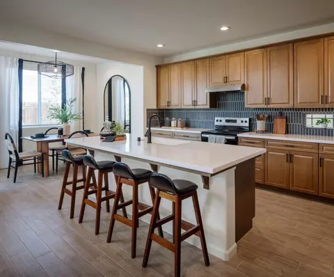 Kitchen - 6292 Ave 305, Visalia, CA 93291 photo 3 of 4